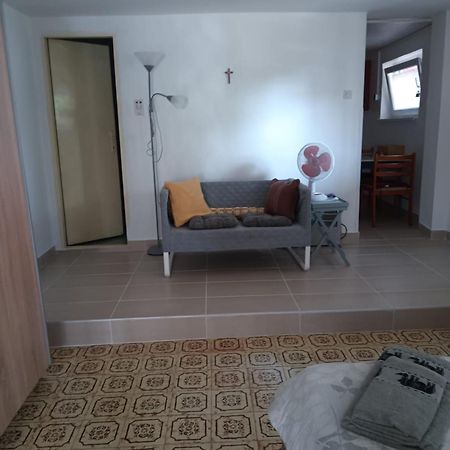 Studio Apartment Posavec Premantura Luaran gambar
